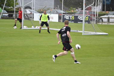 Imágenes del último entrenamiento de Osasuna en Tajonar