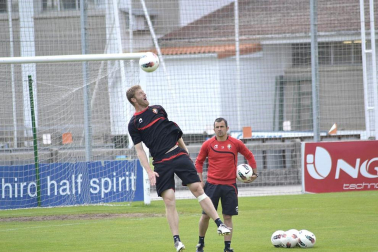 Imágenes del último entrenamiento de Osasuna en Tajonar