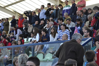 Osasuna ha logrado la victoria en la A.D. San Juan por 0-4 en un partido amistoso que se ha disputado para conmemorar el 50ª aniversario de la Agrupación.