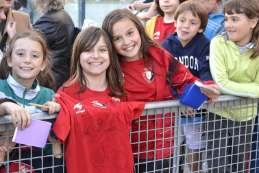 Osasuna ha logrado la victoria en la A.D. San Juan por 0-4 en un partido amistoso que se ha disputado para conmemorar el 50ª aniversario de la Agrupación.