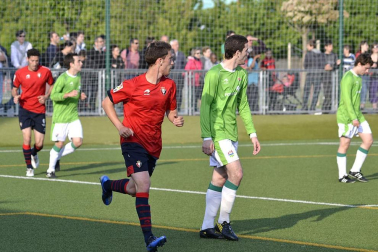 Osasuna ha logrado la victoria en la A.D. San Juan por 0-4 en un partido amistoso que se ha disputado para conmemorar el 50ª aniversario de la Agrupación.