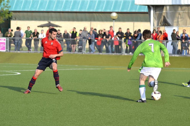 Osasuna ha logrado la victoria en la A.D. San Juan por 0-4 en un partido amistoso que se ha disputado para conmemorar el 50ª aniversario de la Agrupación.