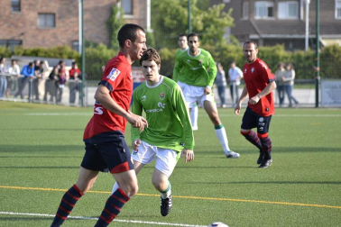 Osasuna ha logrado la victoria en la A.D. San Juan por 0-4 en un partido amistoso que se ha disputado para conmemorar el 50ª aniversario de la Agrupación.