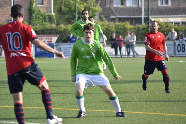 Osasuna ha logrado la victoria en la A.D. San Juan por 0-4 en un partido amistoso que se ha disputado para conmemorar el 50ª aniversario de la Agrupación.