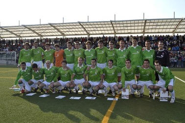 Osasuna ha logrado la victoria en la A.D. San Juan por 0-4 en un partido amistoso que se ha disputado para conmemorar el 50ª aniversario de la Agrupación.