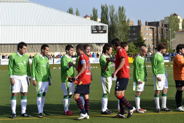 Osasuna ha logrado la victoria en la A.D. San Juan por 0-4 en un partido amistoso que se ha disputado para conmemorar el 50ª aniversario de la Agrupación.