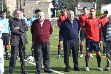 Osasuna ha logrado la victoria en la A.D. San Juan por 0-4 en un partido amistoso que se ha disputado para conmemorar el 50ª aniversario de la Agrupación.