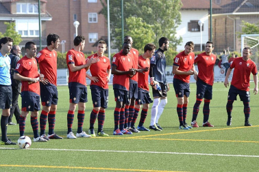 Osasuna ha logrado la victoria en la A.D. San Juan por 0-4 en un partido amistoso que se ha disputado para conmemorar el 50ª aniversario de la Agrupación.