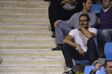 Imágenes de los asistentes al primer partido de la semifinal de los playoff entre Grupo Iruña y Menorca