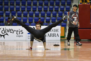 Imágenes de los asistentes al segundo partido de playoff entre Grupo Iruña y Menorca