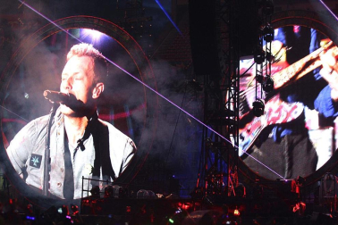 El grupo británico Coldplay ofreció este domingo, 20 de mayo, un concierto en el estadio Vicente Calderón en Madrid, donde presentaron su último disco, "Mylo Xyloto"