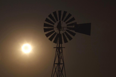 Millones de personas en Asia y Estados Unidos han podido observar  el eclipse anular de Sol que se ha producido en la madrugada de este lunes.