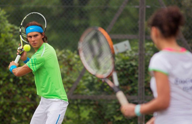 La nueva estatua de cera del tenista español Rafael Nadal presentada este miércoles en Regents Park, en el centro de Londres. La estatua terminará en el museo Madame Tussauds.