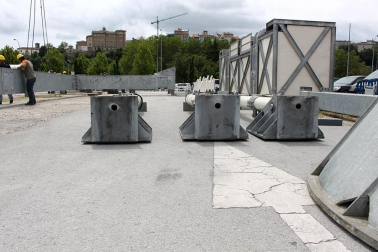 Hoy se ha iniciado la construccion e la gran noria