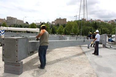 Hoy se ha iniciado la construccion e la gran noria