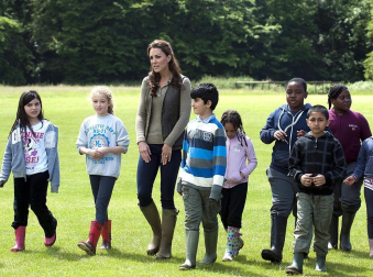 Kate Middleton se va de acampada en su visita a un colegio en Kent