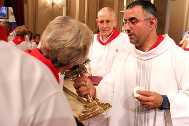 A las once de la mañana de este viernes 13, se ha celebrado una misa en la Capilla San Fermín en honor a los Mayores