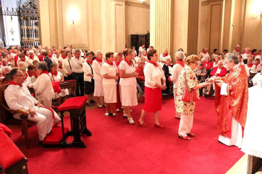 A las once de la mañana de este viernes 13, se ha celebrado una misa en la Capilla San Fermín en honor a los Mayores