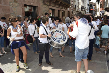 Este domingo se ha celebrado en Elizondo la 49º edición del Baztandarren Biltzarra, con la participación de los 15 municipios de Baztán