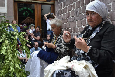 Este domingo se ha celebrado en Elizondo la 49º edición del Baztandarren Biltzarra, con la participación de los 15 municipios de Baztán