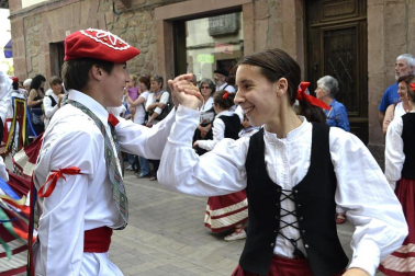 Este domingo se ha celebrado en Elizondo la 49º edición del Baztandarren Biltzarra, con la participación de los 15 municipios de Baztán