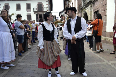 Este domingo se ha celebrado en Elizondo la 49º edición del Baztandarren Biltzarra, con la participación de los 15 municipios de Baztán