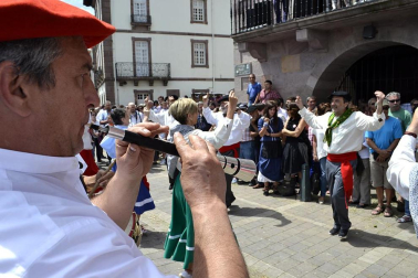 Este domingo se ha celebrado en Elizondo la 49º edición del Baztandarren Biltzarra, con la participación de los 15 municipios de Baztán