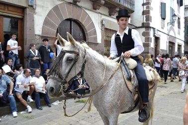 Este domingo se ha celebrado en Elizondo la 49º edición del Baztandarren Biltzarra, con la participación de los 15 municipios de Baztán