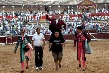 Imágenes de las fiestas patronales en las localidades navarras de Burlada, Cabanillas, Falces, Monteagudo, Murchante y Tafalla
