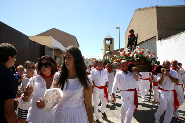 Imágenes de las fiestas patronales en las localidades navarras de Burlada, Cabanillas, Falces, Monteagudo, Murchante y Tafalla
