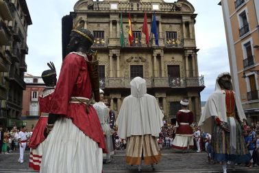 Los pamploneses han querido disfrutar del último día de esta festividad