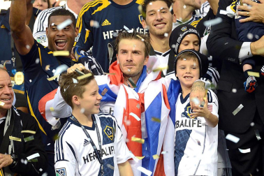David Beckham jugó su último partido en Estados Unidos tras 5 temporadas en Los Angeles ganando la liga por segundo año consecutivo