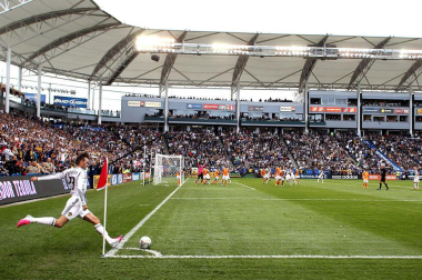 David Beckham jugó su último partido en Estados Unidos tras 5 temporadas en Los Angeles ganando la liga por segundo año consecutivo