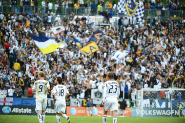 David Beckham jugó su último partido en Estados Unidos tras 5 temporadas en Los Angeles ganando la liga por segundo año consecutivo