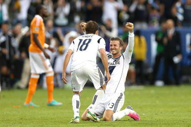 David Beckham jugó su último partido en Estados Unidos tras 5 temporadas en Los Angeles ganando la liga por segundo año consecutivo