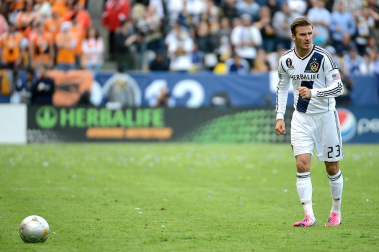 David Beckham jugó su último partido en Estados Unidos tras 5 temporadas en Los Angeles ganando la liga por segundo año consecutivo