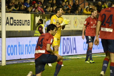 Osasuna perdió por 1-2 ante el Granada en su último partido del año 2012.