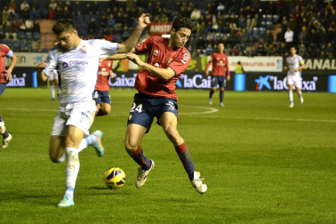Osasuna perdió por 1-2 ante el Granada en su último partido del año 2012.