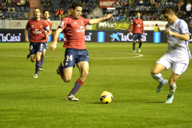 Osasuna perdió por 1-2 ante el Granada en su último partido del año 2012.