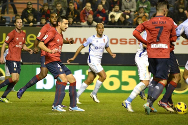 Osasuna perdió por 1-2 ante el Granada en su último partido del año 2012.