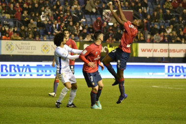 Osasuna perdió por 1-2 ante el Granada en su último partido del año 2012.