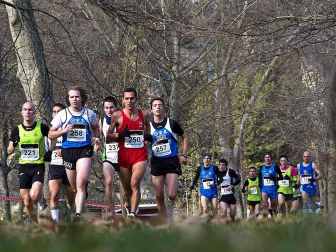 Addelhadi Habassa, del Beste Iruña, y Vanesa Pacha del Hiru-Herri, fueron los ganadores del Campeonato Navarro de Cross Largo que se celebró este domingo en Estella.