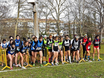Addelhadi Habassa, del Beste Iruña, y Vanesa Pacha del Hiru-Herri, fueron los ganadores del Campeonato Navarro de Cross Largo que se celebró este domingo en Estella.