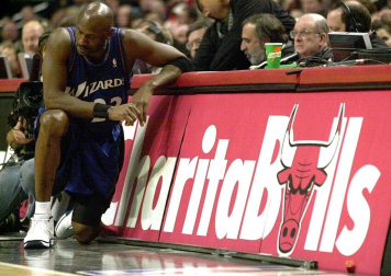 Michael Jordan, considerado uno de los mejores deportistas de todos los tiempos y mejor jugador de baloncesto de la historia, cumple 50 años. En estas imágenes se recogen algunos de los momentos más importantes de su vida personal y carrera deportiva.