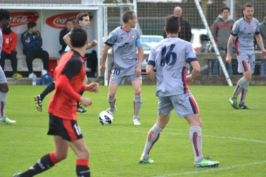 Osasuna y Mirandés empataron a uno en el partido amistoso que disputaron este miércoles en Tajonar.