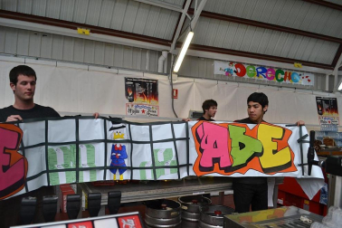 Pancartas de la carpa