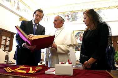 Rajoy se reúne con el Papa