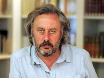 Imágenes de los escritores que han pasado por el Club de Lectura de Diario de Navarra a lo largo de su historia.