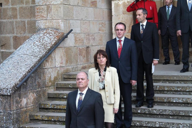 Los Príncipes de Asturias han presidido el acto de entrega del premio Príncipe de Viana de la Cultura al filósofo Daniel Innerarity.