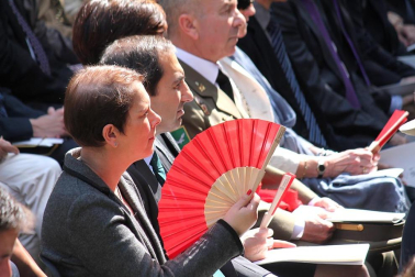 Los Príncipes de Asturias han presidido el acto de entrega del premio Príncipe de Viana de la Cultura al filósofo Daniel Innerarity.